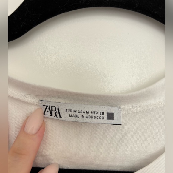 Zara Ruffle Sleeve Blouse - Picture 4 of 4